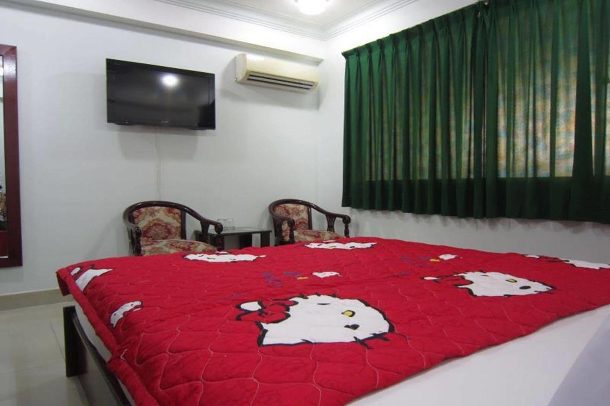 Quy Thanh Hotel Hô Chi Minh-Ville Extérieur photo